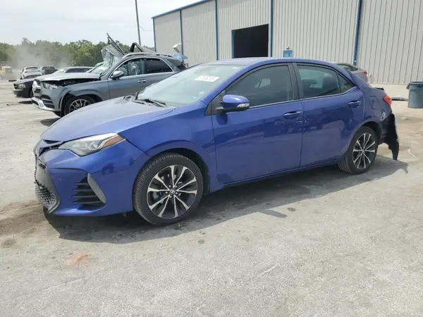 5YFBURHE6JP845492 2018 TOYOTA COROLLA - Image 1