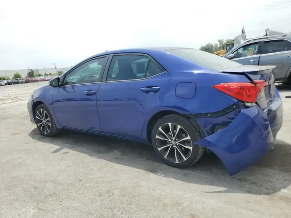 5YFBURHE6JP845492 2018 TOYOTA COROLLA - Image 2