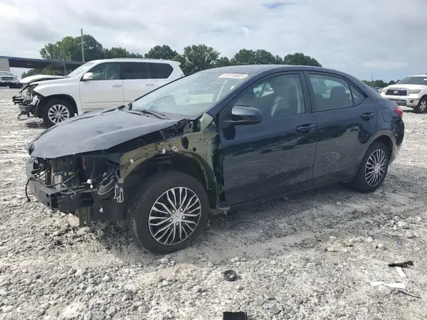 5YFBURHE6JP847419 2018 TOYOTA COROLLA - Image 1