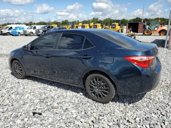 5YFBURHE6JP847629 2018 TOYOTA COROLLA - Image 2