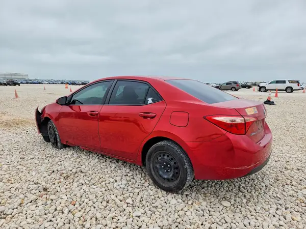 5YFBURHE6JP848537 2018 TOYOTA COROLLA - Image 2