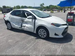 5YFBURHE6JP853124 2018 TOYOTA COROLLA