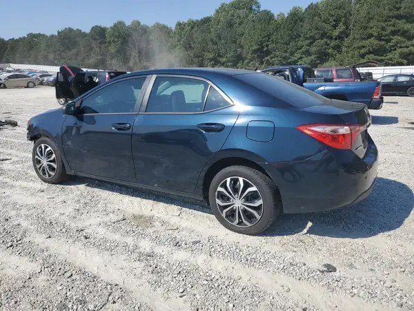 5YFBURHE6JP853592 2018 TOYOTA COROLLA - Image 2