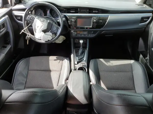5YFBURHE6JP854824 2018 TOYOTA COROLLA - Image 8