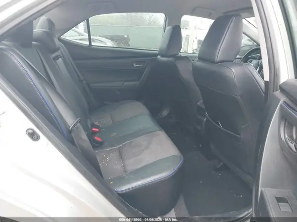 5YFBURHE6JP856007 2018 TOYOTA COROLLA - Image 8