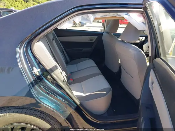 5YFBURHE6KP856381 2019 TOYOTA COROLLA - Image 8