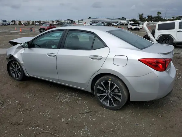 5YFBURHE6KP856798 2019 TOYOTA COROLLA - Image 2