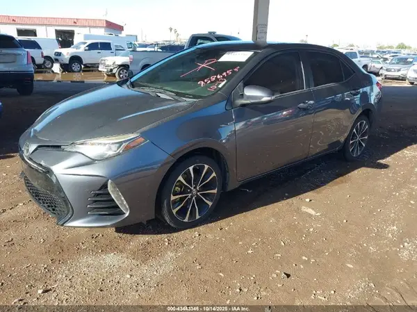 5YFBURHE6KP858695 2019 TOYOTA COROLLA - Image 2