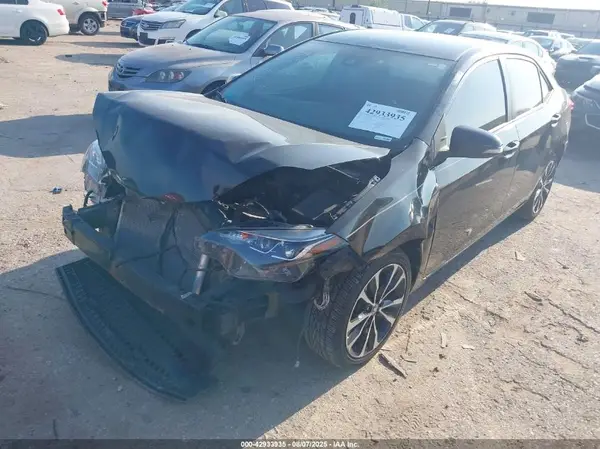 5YFBURHE6KP862004 2019 TOYOTA COROLLA - Image 2