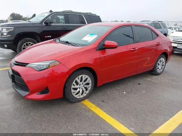 5YFBURHE6KP864710 2019 TOYOTA COROLLA - Image 2