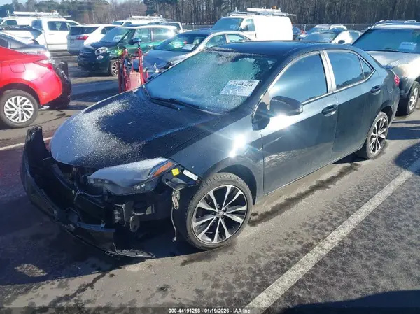 5YFBURHE6KP868322 2019 TOYOTA COROLLA - Image 2