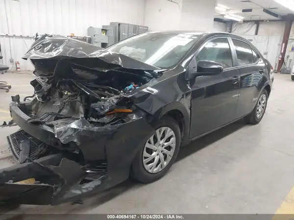 5YFBURHE6KP873987 2019 TOYOTA COROLLA - Image 2
