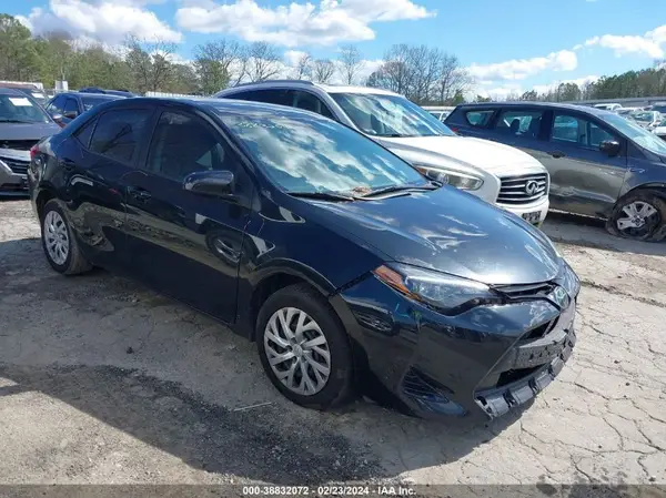 5YFBURHE6KP877540 2019 TOYOTA COROLLA - Image 1