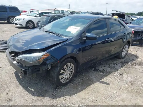 5YFBURHE6KP878428 2019 TOYOTA COROLLA - Image 2