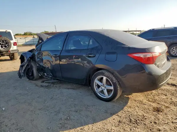5YFBURHE6KP879658 2019 TOYOTA COROLLA - Image 2
