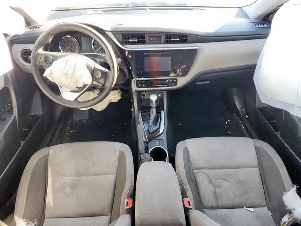 5YFBURHE6KP884052 2019 TOYOTA COROLLA - Image 8