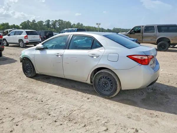 5YFBURHE6KP885265 2019 TOYOTA COROLLA - Image 2