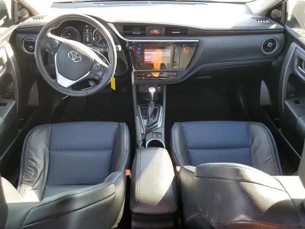 5YFBURHE6KP885637 2019 TOYOTA COROLLA - Image 8