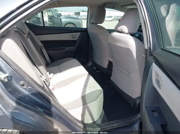 5YFBURHE6KP887517 2019 TOYOTA COROLLA - Image 8