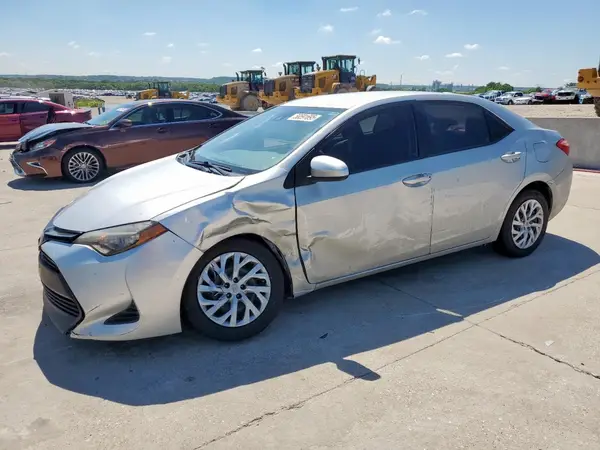 5YFBURHE6KP893267 2019 TOYOTA COROLLA - Image 1