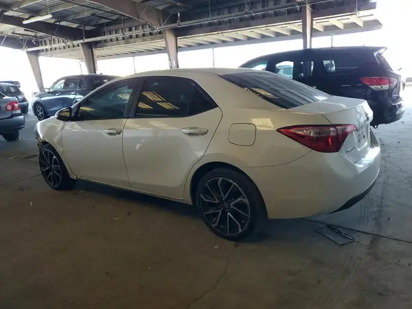 5YFBURHE6KP893687 2019 TOYOTA COROLLA - Image 2