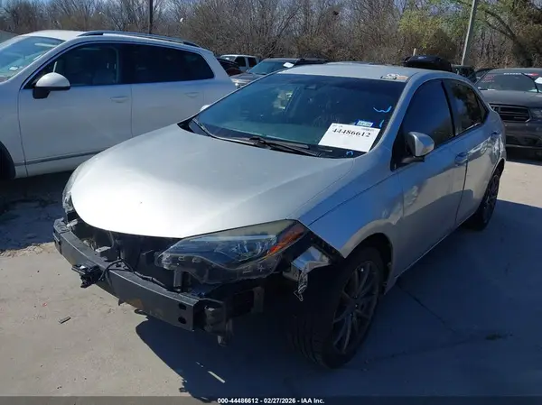 5YFBURHE6KP894032 2019 TOYOTA COROLLA - Image 2