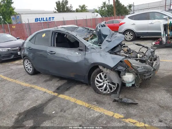 5YFBURHE6KP894435 2019 TOYOTA COROLLA - Image 1