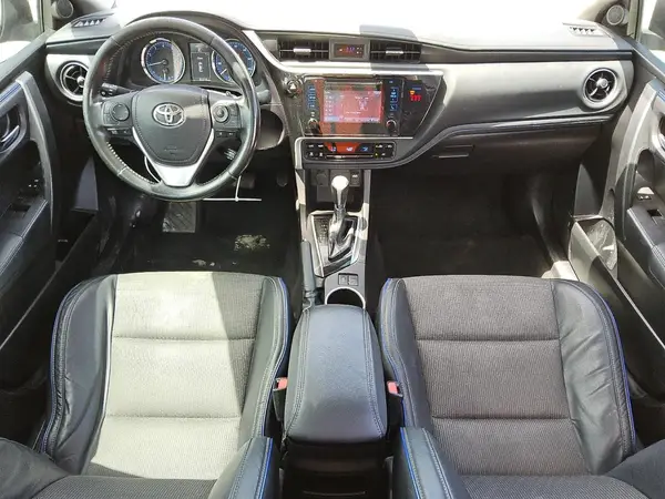 5YFBURHE6KP895570 2019 TOYOTA COROLLA - Image 8