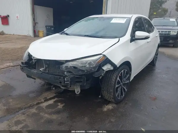 5YFBURHE6KP896749 2019 TOYOTA COROLLA - Image 2