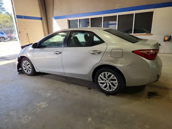 5YFBURHE6KP896931 2019 TOYOTA COROLLA - Image 2