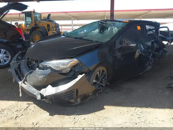 5YFBURHE6KP896962 2019 TOYOTA COROLLA - Image 2