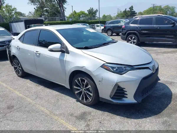 5YFBURHE6KP897965 2019 TOYOTA COROLLA - Image 1
