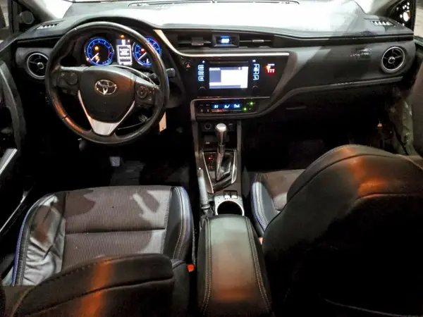 5YFBURHE6KP899196 2019 TOYOTA COROLLA - Image 8