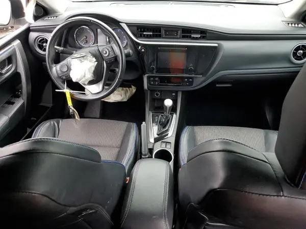 5YFBURHE6KP899957 2019 TOYOTA COROLLA - Image 8