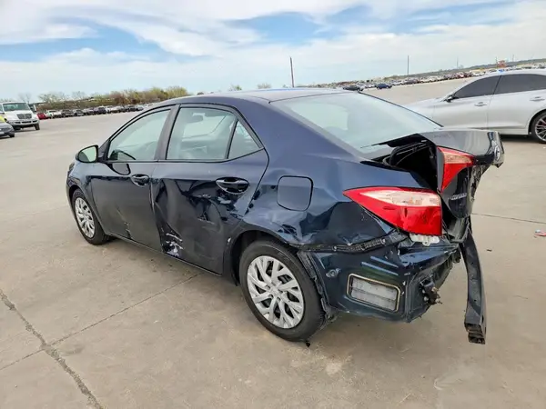 5YFBURHE6KP902548 2019 TOYOTA COROLLA - Image 2