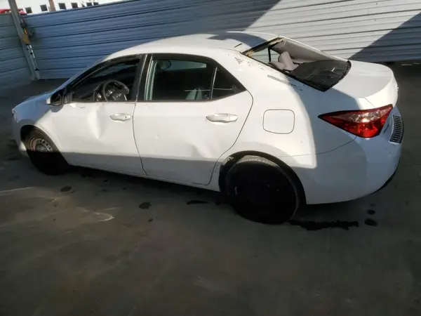 5YFBURHE6KP905238 2019 TOYOTA COROLLA - Image 2