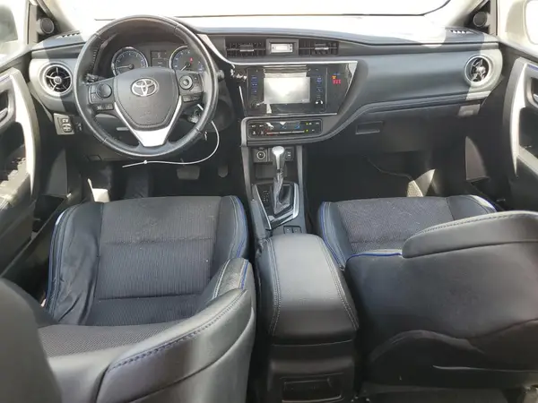 5YFBURHE6KP906888 2019 TOYOTA COROLLA - Image 8