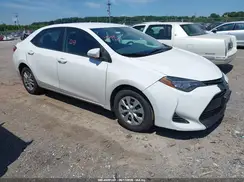 5YFBURHE6KP907815 2019 TOYOTA COROLLA