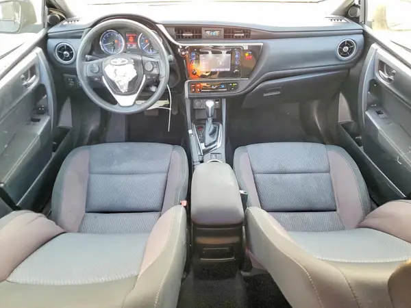 5YFBURHE6KP909015 2019 TOYOTA COROLLA - Image 8