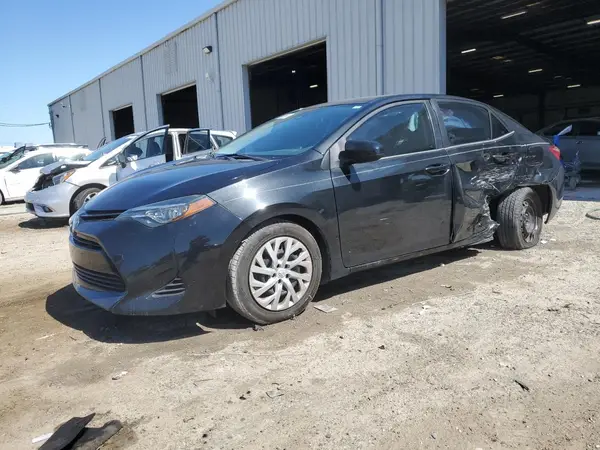 5YFBURHE6KP909127 2019 TOYOTA COROLLA - Image 1