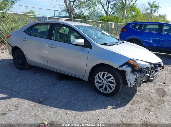 5YFBURHE6KP910052 2019 TOYOTA COROLLA - Image 1