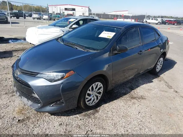5YFBURHE6KP911296 2019 TOYOTA COROLLA - Image 2