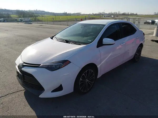 5YFBURHE6KP912125 2019 TOYOTA COROLLA - Image 2