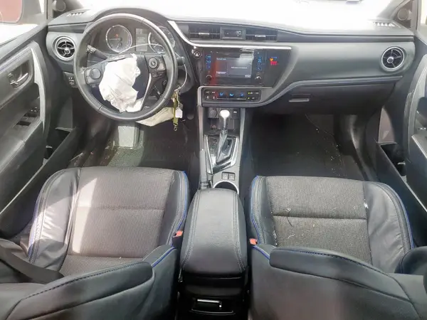 5YFBURHE6KP913890 2019 TOYOTA COROLLA - Image 8
