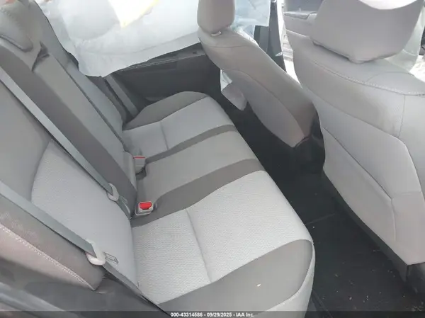 5YFBURHE6KP914358 2019 TOYOTA COROLLA - Image 8