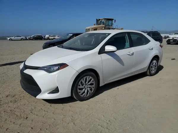 5YFBURHE6KP919026 2019 TOYOTA COROLLA - Image 1