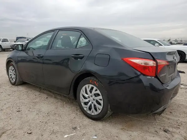 5YFBURHE6KP923710 2019 TOYOTA COROLLA - Image 2
