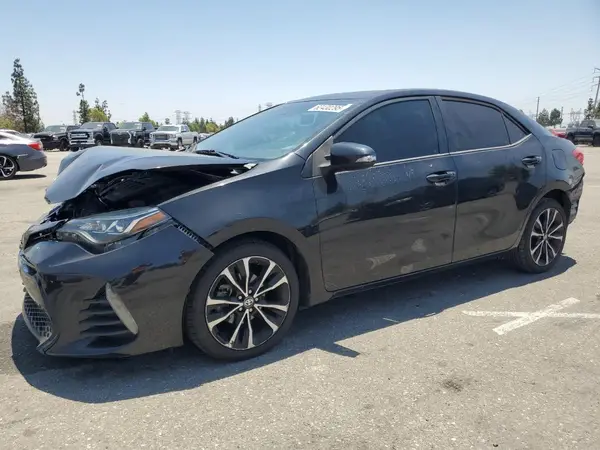 5YFBURHE6KP925375 2019 TOYOTA COROLLA - Image 1