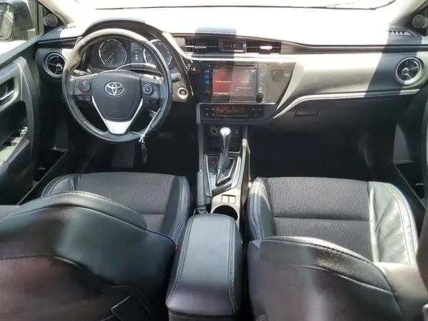 5YFBURHE6KP925375 2019 TOYOTA COROLLA - Image 8