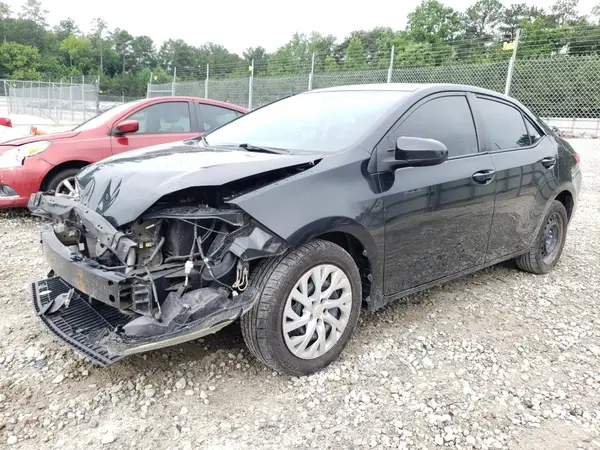 5YFBURHE6KP932049 2019 TOYOTA COROLLA - Image 1